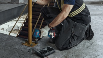 Аккумуляторный ударный гайковёрт Bosch GDS 18V-400  06019K0020  БОШ